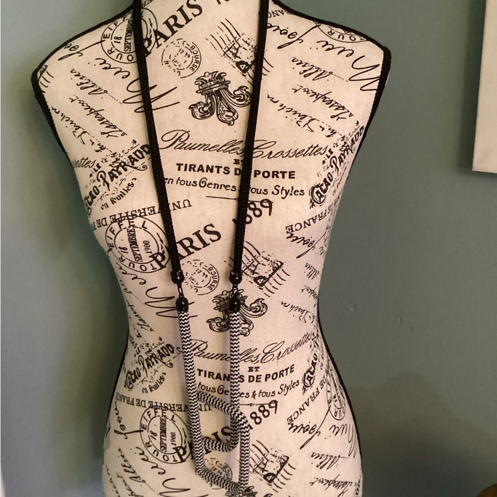 Stylish Black and White Women's Top